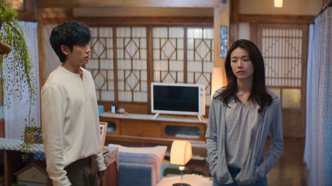 Episode 6 still